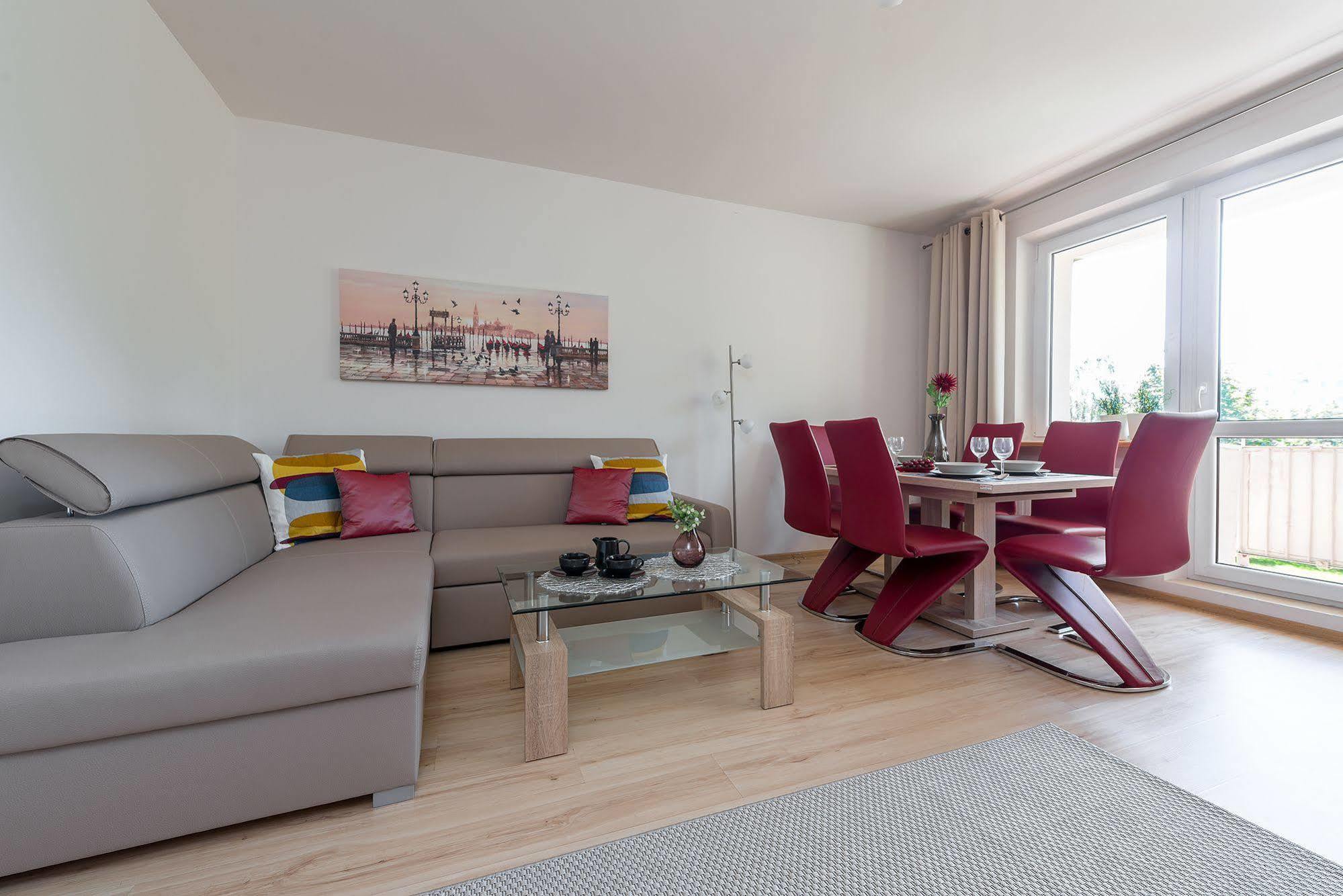 Ursynow P&O Apartments 바르샤바 외부 사진